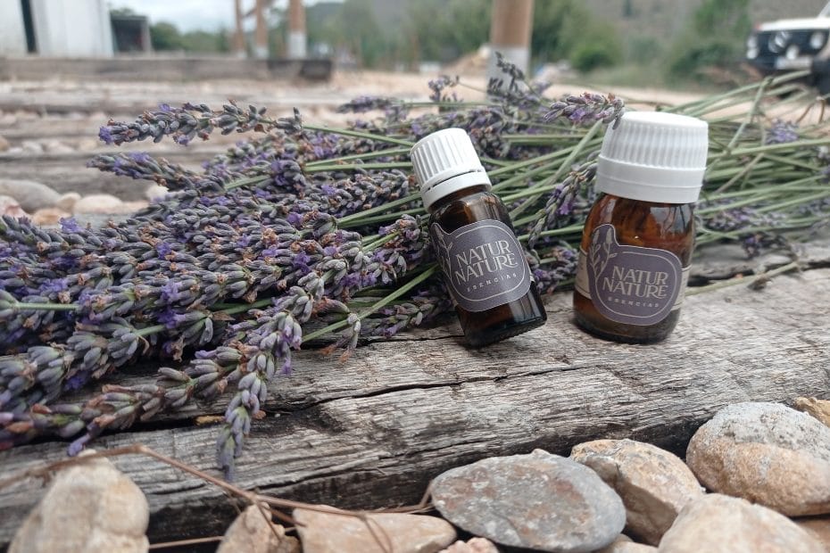 Natur Nature - Uso del aceite esencial de lavanda